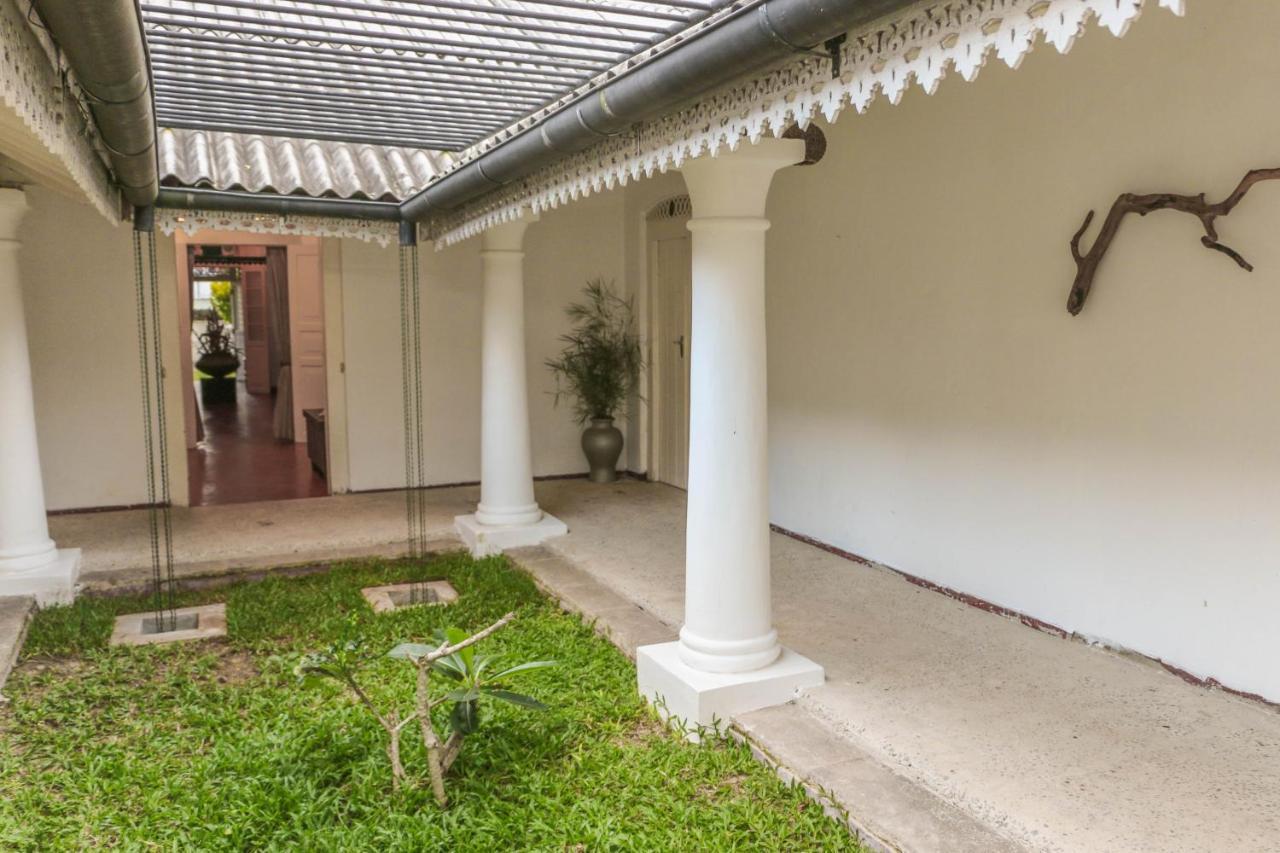 Villa Rosa Blanca Galle Exterior photo